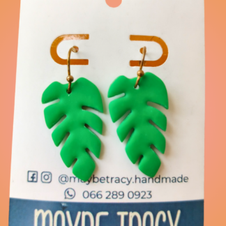 Fern leaf dangle in apple green
